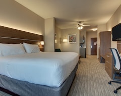 Hotel Holiday Inn Express & Suites Vernon College Area HWY 287 (Vernon, USA)