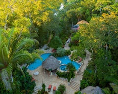 Khách sạn Ian Anderson's Caves Branch Jungle Lodge (Belmopan, Belize)