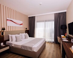 Hotelli Ramada By Wyndham Cesme (Cesme, Turkki)