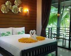 Hotel Rin Beach Resort (Koh Phangan, Tailandia)