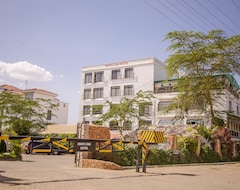 Khách sạn Grays Oak (Athi River, Kenya)