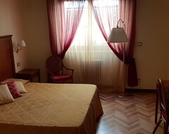 Khách sạn Hotel Alessandro Della Spina (Pisa, Ý)