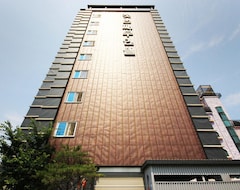 Jeonju Sanjeondong Cheotbeonjjae Hotel (Jinan, Güney Kore)