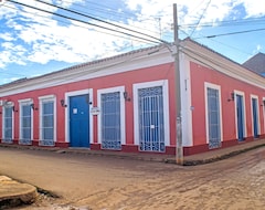 Khách sạn Hostal Colonial Alelusa (Remedios, Cuba)