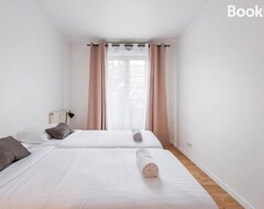Toàn bộ căn nhà/căn hộ 3 Bedrooms Apartment 4 Balconies 8 Persons (Chessy, Pháp)