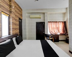 Khách sạn Oyo Blue Barrel Hotel (Jodhpur, Ấn Độ)