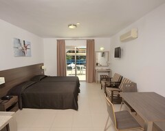 فندق بيتروسانا هوتل أبارتمنتس (أيا نابا, قبرص)