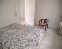 Entire House / Apartment Recanto / Cia. Attractive Location For You And Your Family. (Angatuba, Brazil)