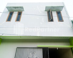 Otel Mirza Residence Maguwoharjo Yogyakarta Redpartner (Salakan, Endonezya)