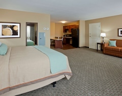 GrandStay Hotel & Suites - Morris (Morris, USA)