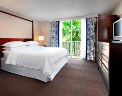 Khách sạn Sheraton Suites Fort Lauderdale At Cypress Creek (Fort Lauderdale, Hoa Kỳ)