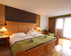 Hotel Ganischgerhof Mountain Resort & Spa (Deutschnofen, Italy)