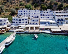 Hotel Madares (Loutro, Yunanistan)