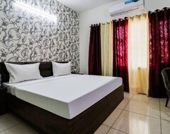 Capital O 82960 Hotel K Star (Ludhiana, Indija)