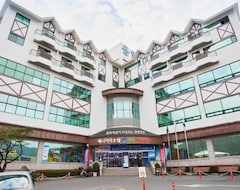 Hotel Benikea Cheongdo Lava Hot Springs (Gyeongsan, Južna Koreja)