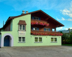 Hotelli Pension Miracle (Zell am See, Itävalta)