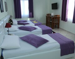 Hotel Bicaj (İşkodra, Arnavutluk)