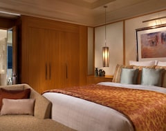 Khách sạn The Ritz-Carlton Executive Residences (Dubai, Các tiểu vương quốc Ả Rập Thống Nhất)