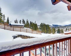 Hotel True Downtown Location on Main St and 150 Steps to the Gondola, Private Hot Tub (Breckenridge, USA)