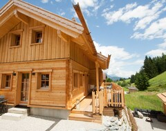 Cijela kuća/apartman Neu Erbaut: Exclusives Premium Chalet Mit Kamin, Sauna, Hottub, Wlan Und Garten (Haus im Ennstal, Austrija)