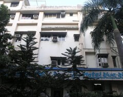 Khách sạn Blue Bird (Mumbai, Ấn Độ)