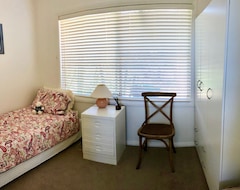 Koko talo/asunto New: Tranquil Retreat - The Barn House, Ingleside [sydney Northern Beaches] (Sydney, Australia)