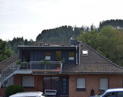 Toàn bộ căn nhà/căn hộ Neu Renovierte Ferienwohnung FÜr 4 Personen (Hellenthal, Đức)