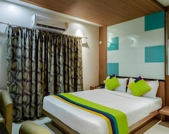 Khách sạn Treebo Trend Hiland Suites (Bengaluru, Ấn Độ)
