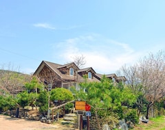 Hotelli Paju Gamaksan Pension (Paju, Etelä-Korea)