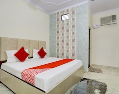 Oyo 75415 Hotel Dream House (Meerut, Indija)