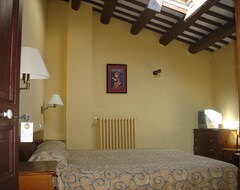 Pansiyon Hostal Rural Can Enric (San Saturnino de Sosormot, İspanya)