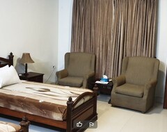 Khách sạn New Chancery Hotel (Lahore, Pakistan)