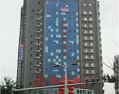 Hotel Hanting Inn Shangrao Center Square Zhongshan Road (Shangrao, China)