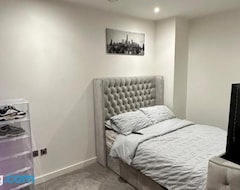 Koko talo/asunto Luxury 1 Bedroom Apartment Media City (Manchester, Iso-Britannia)