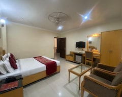 Khách sạn Jalandhar Corporate Suites & Banquet Hall (Jalandhar, Ấn Độ)