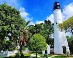 Koko talo/asunto Almost Southernmost Too (Key West, Amerikan Yhdysvallat)