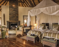 Hotel Tuningi Safari Lodge (Madikwe, Sudáfrica)