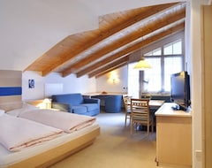 Hotel Pra Palmer The Green B&B (St. Ulrich, Italy)