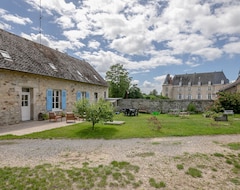Toàn bộ căn nhà/căn hộ Gite De Lizy - Jolie Longère Rénovée En Campagne - Lizy (Merlieux-et-Fouquerolles, Pháp)