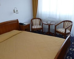 Khách sạn Hotel Belvedere (Cluj-Napoca, Romania)