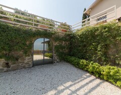 Toàn bộ căn nhà/căn hộ Modern 3br Villa With Private Pool, Walk To Town (San Feliciano, Ý)