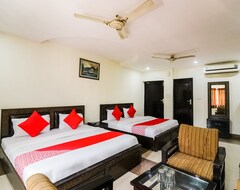 Khách sạn OYO 9848 Hotel Dev Palace (Dehradun, Ấn Độ)