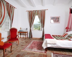 Hotel Villa Aimee Luxury Apartments With Heated Pool (Vals-Les-Bains, Francuska)