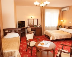 Hotel Arkadia Royal (Warsaw, Poland)