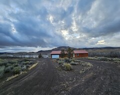 Entire House / Apartment On The Lake, Great Fishing, And Views. (Minersville, USA)