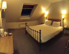 Khách sạn 247Hotel.Com (Oldham, Vương quốc Anh)