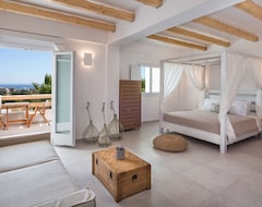 Hotelli Casa Vitae Suites (Kamari, Kreikka)