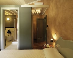 Khách sạn Holiday Home Family Camping Serenella-2 By Interhome (Bardolino, Ý)