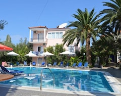 Hotelli Anaxos Garden (Anaxos, Kreikka)