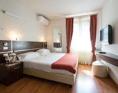 Khách sạn Esprit D'Hotel Panoramico (Fonteno, Ý)